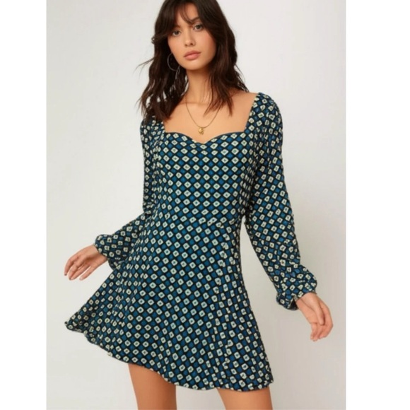 Band of Gypsies Dresses & Skirts - New BAND OF THE FREE Genevieve Autumn Teal Diamond Long Sleeve Mini Dress